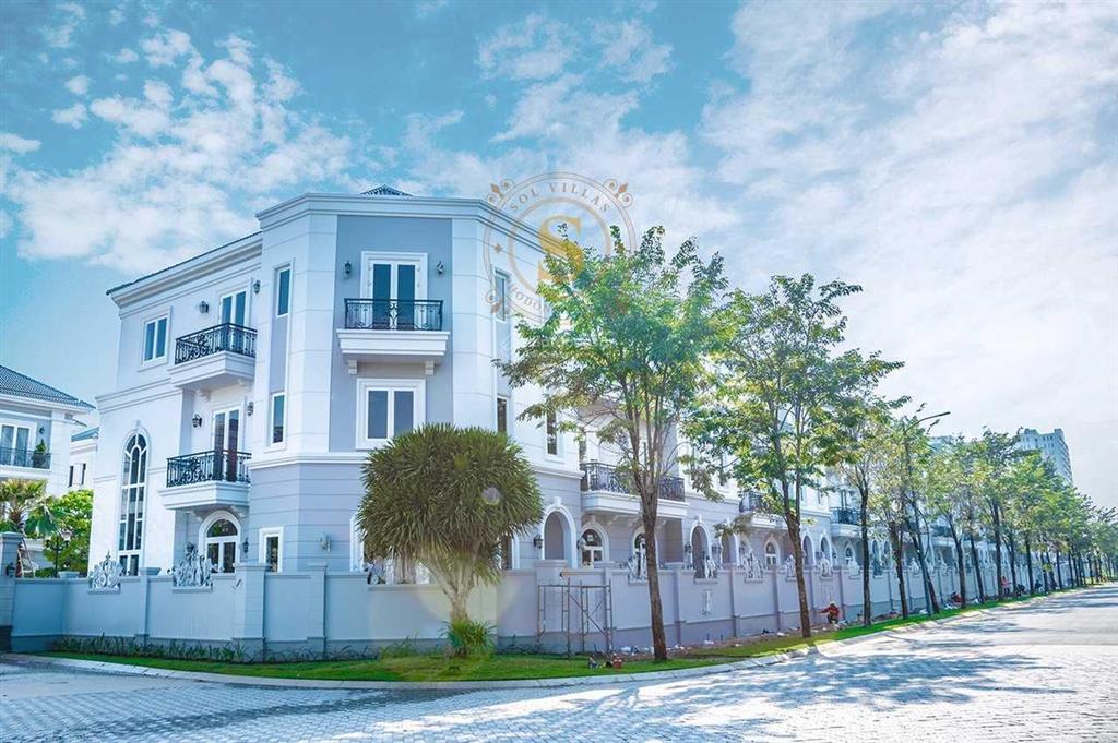 Biệt thự song lập phố đông, đã hoàn thiện nội thất. dt 200m2, chỉ 22,5 tỷ.  0902 746 ***