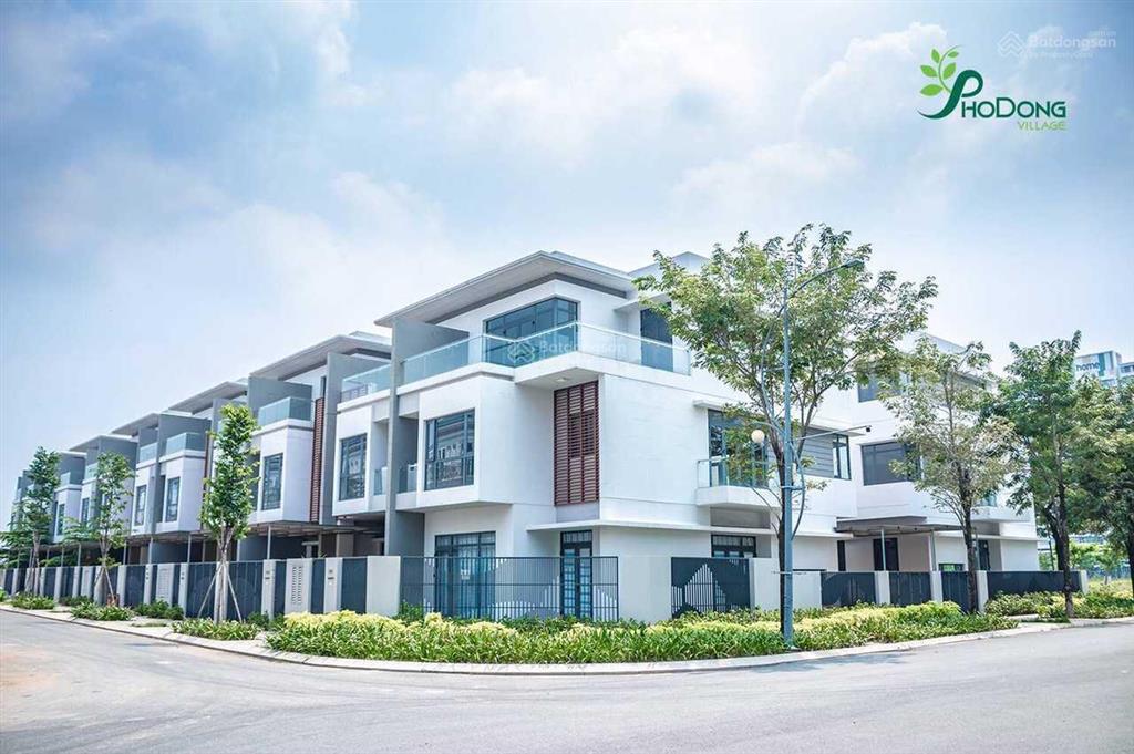 Biệt thự song lập phố đông, đã hoàn thiện nội thất. dt 200m2, chỉ 22,5 tỷ.  0902 746 ***