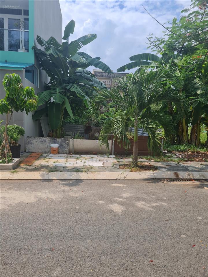 Lô 2 mt trước sau, sổ riêng, xd tự do. dt 6.5 x 18.6. chỉ 54 tr/m2,  0902 746 ***