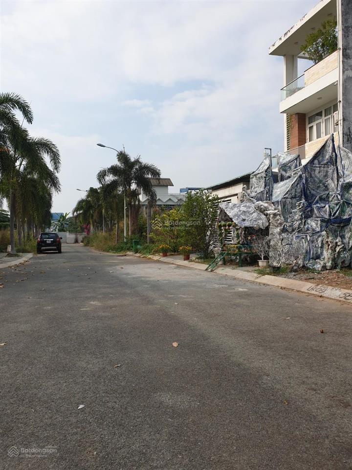 Lô 2 mt trước sau, sổ riêng, xd tự do. dt 6.5 x 18.6. chỉ 54 tr/m2,  0902 746 ***