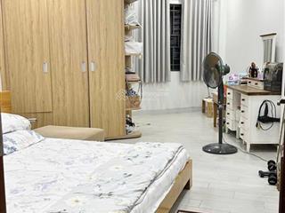 12.8 tỷ ! khu vip cao cấp hẻm lớn 8m ngay nguyễn chí thanh  3/2