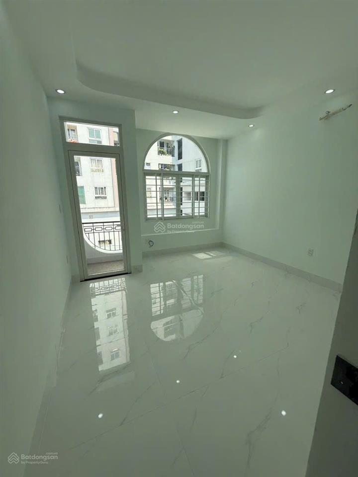 Vị trí cực đẹp  sát mt an dương vương  nhà 3 tấm chỉ 6.6 tỷ