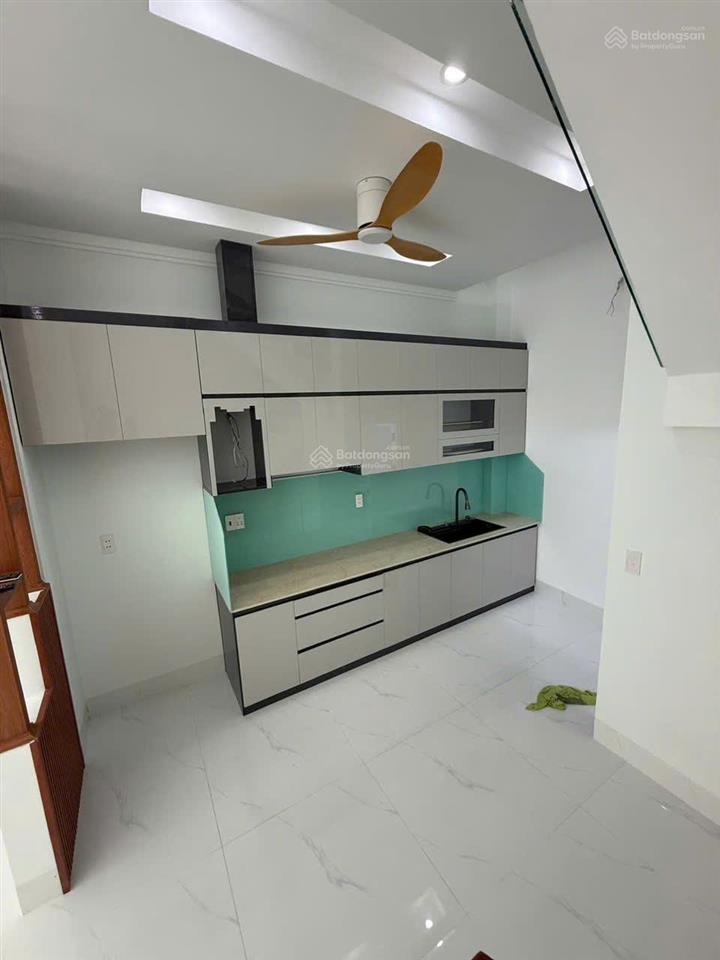 Vị trí cực đẹp  sát mt an dương vương  nhà 3 tấm chỉ 6.6 tỷ