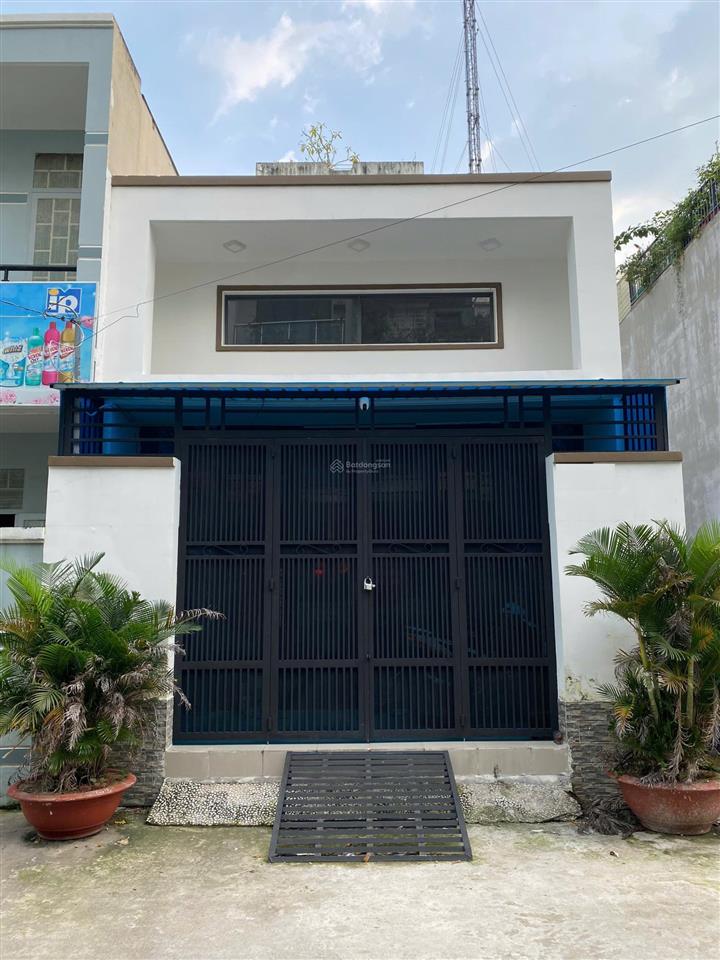 Chỉ 10 tỷ!!! nhà (4x17) 1 lầu mt đường 10m kdc bình phú 1