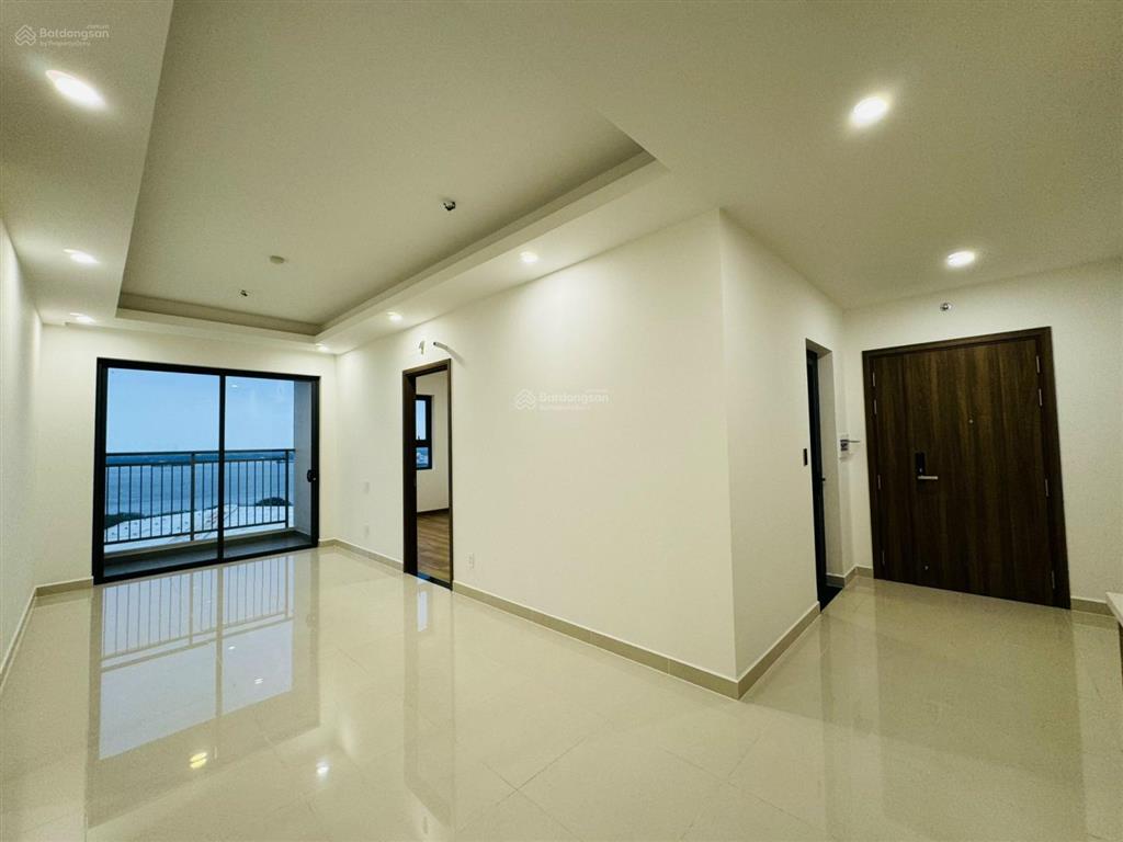 Bán gấp căn góc 3pn nhà mới view trực diện sông giá siêu tốt, căn hộ q7 riverside đường đào trí