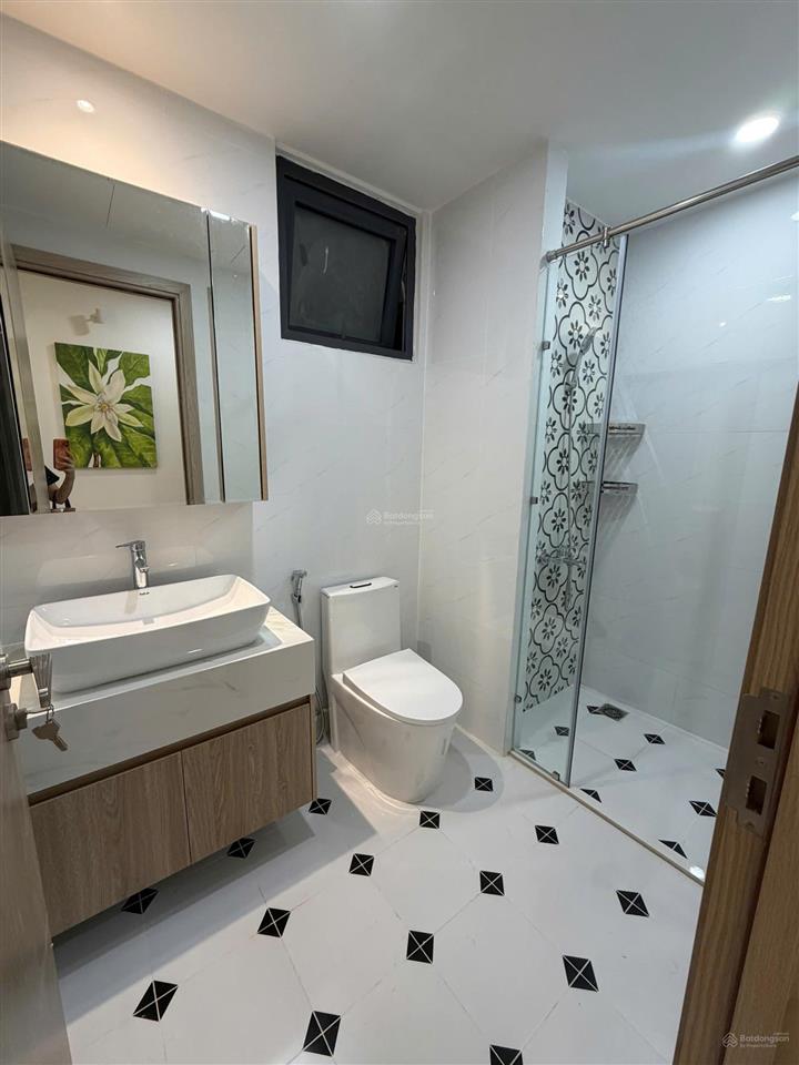Cho thuê the infiniti quận 7  2pn, 84m² full nội thất cao cấp mới 100%. giá chỉ 27tr/tháng