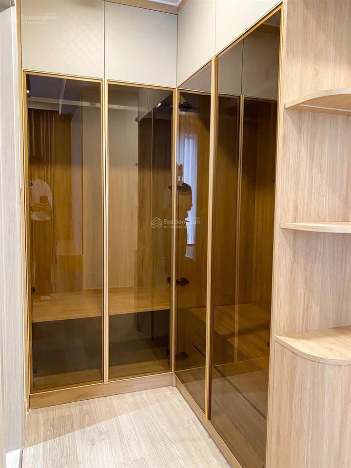 Cho thuê căn hộ 3pn view hồ bơi  cardinal court phú mỹ hưng full nội thất nhà mới 100% 45tr/tháng