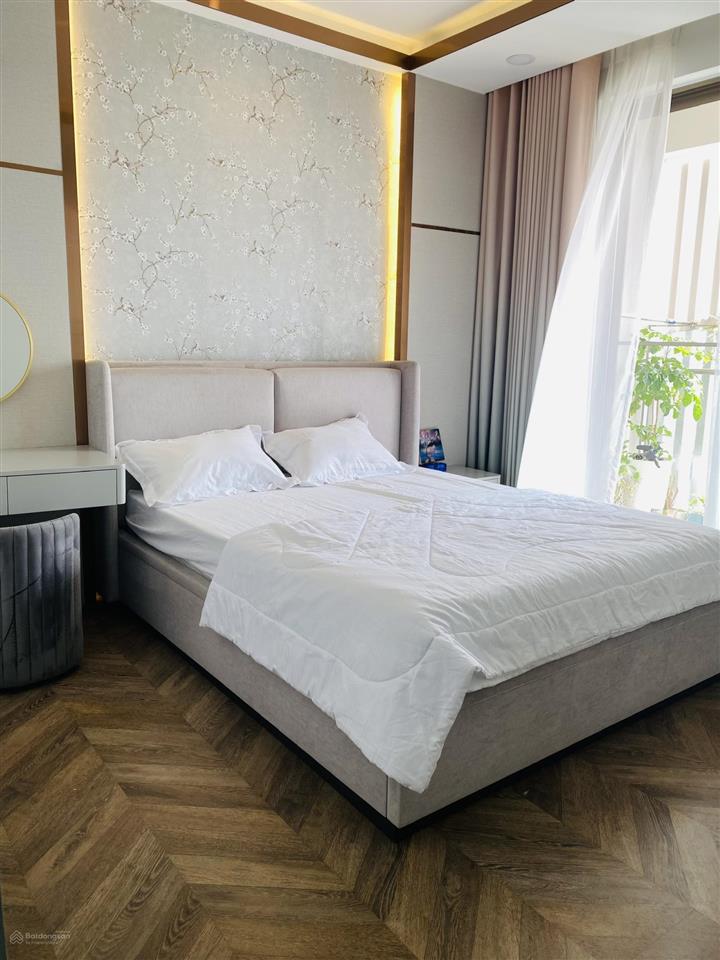 Cho thuê căn hộ 3pn the peak midtown m8 phú mỹ hưng | full nội thất cao cấp | ban công đông nam