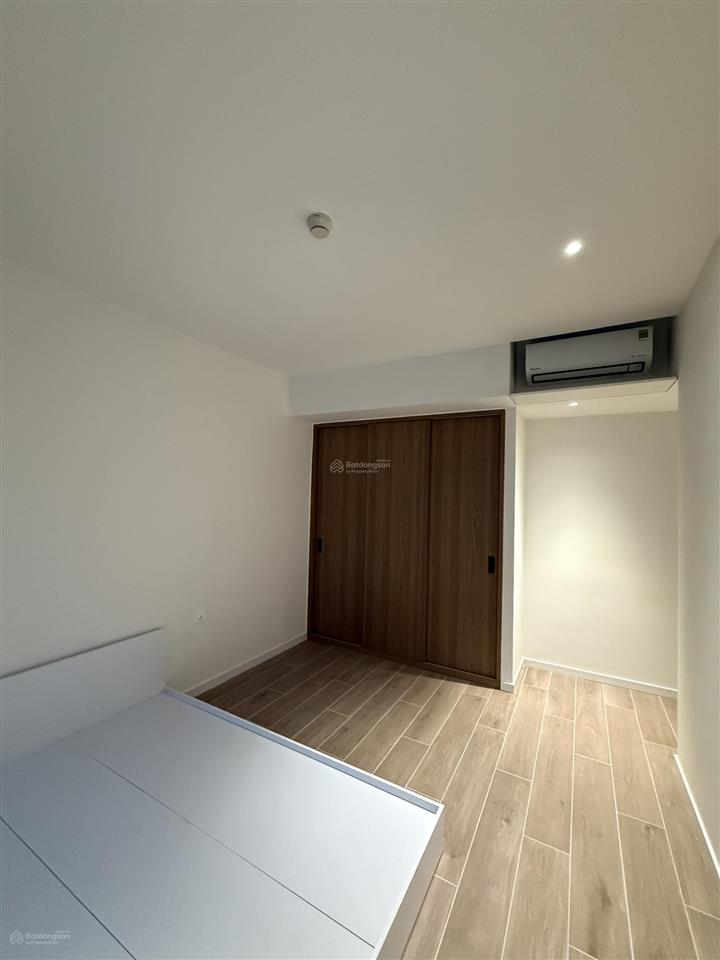 Cho thuê cc siêu hot the infiniti riviera point, 26 triệu, 79m2, 2pn, view hồ bơi thoáng mát