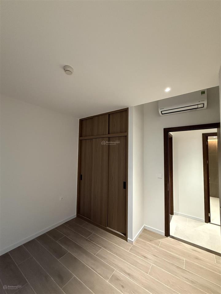 Cho thuê cc siêu hot the infiniti riviera point, 26 triệu, 79m2, 2pn, view hồ bơi thoáng mát