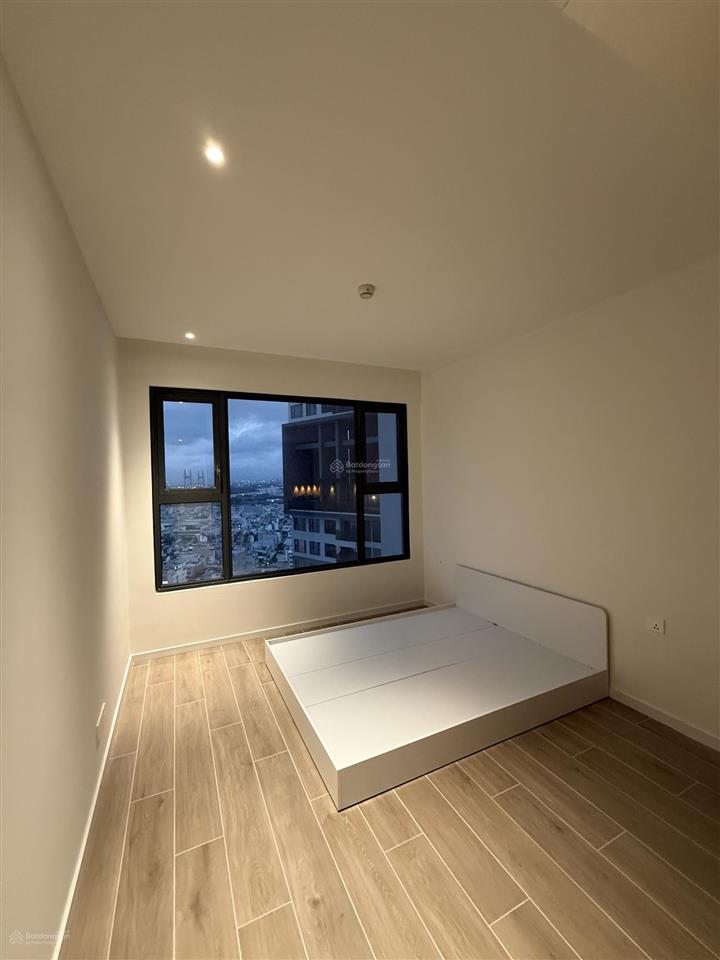 Cho thuê cc siêu hot the infiniti riviera point, 26 triệu, 79m2, 2pn, view hồ bơi thoáng mát