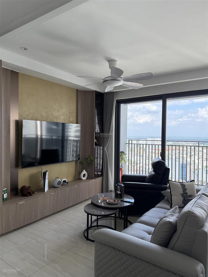 Cho thuê căn hộ 3pn, 3wc tại the infiniti, giá tốt, hướng đông nam, không ồn