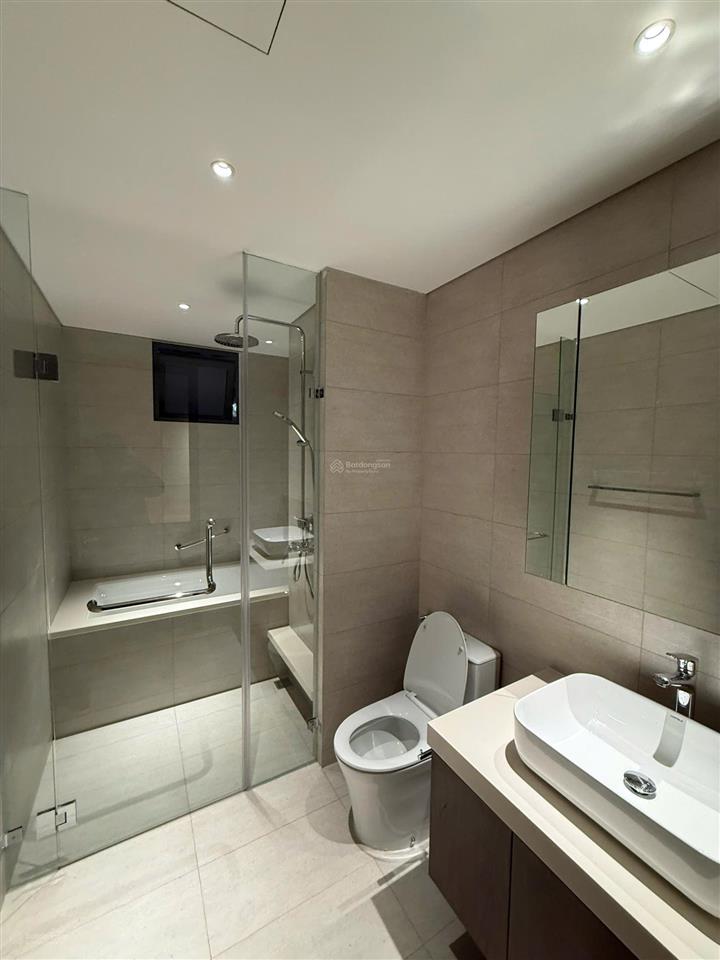 Cho thuê căn hộ the infiniti riviera point, 134 m2, 3pn, 3wc, nội thất đẹp, thoáng view q1 landmark