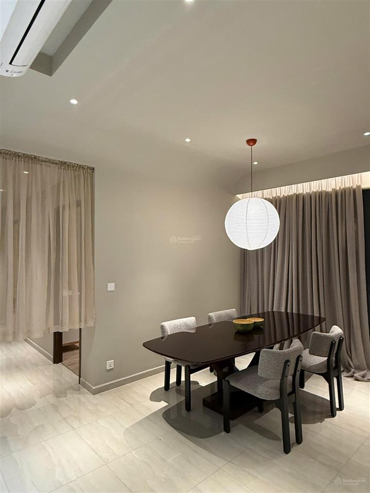 Cho thuê căn hộ the infiniti riviera point, 134 m2, 3pn, 3wc, nội thất đẹp, thoáng view q1 landmark