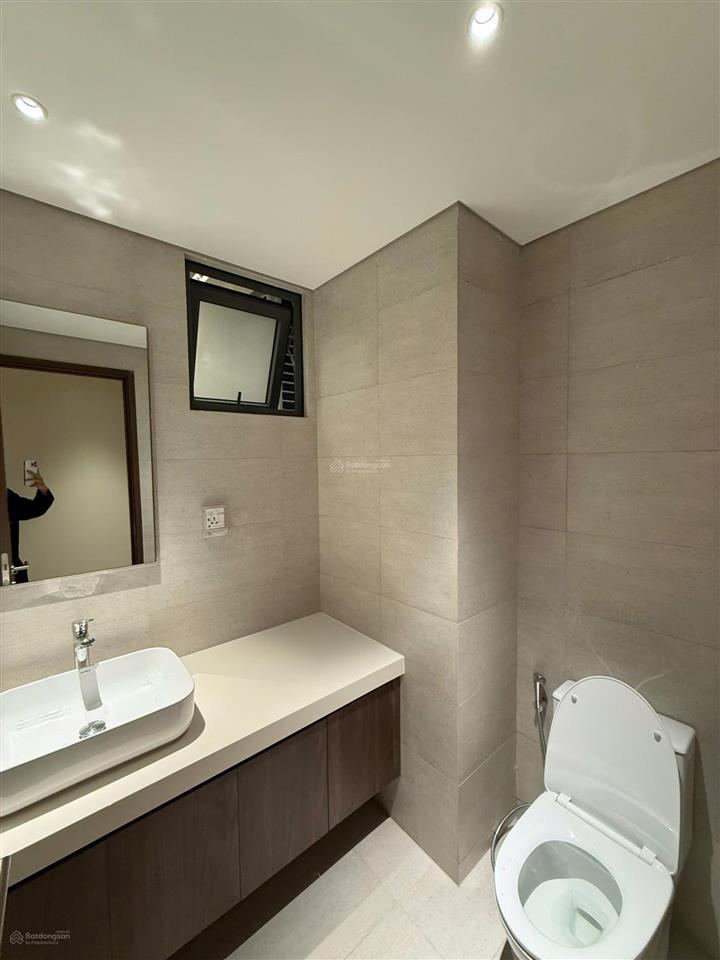 Cho thuê căn hộ the infiniti riviera point, 134 m2, 3pn, 3wc, nội thất đẹp, thoáng view q1 landmark