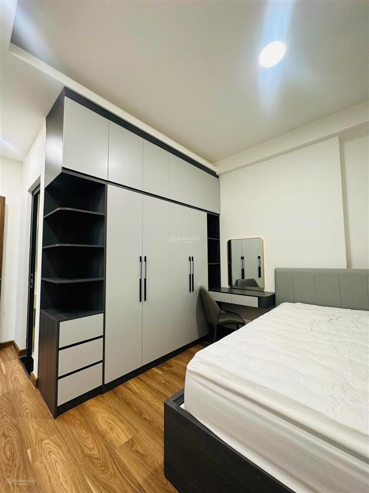 Bán căn góc 2pn rẻ nhất q7 saigon riverside view sông full nội thất giá 3,9 tỷ bao thuế phí
