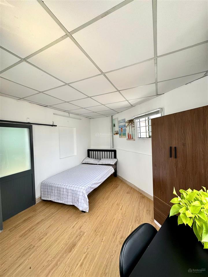 Phòng mới cứng, giá rẻ, bạn là người đầu tiên ở. đường nguyễn kiệm