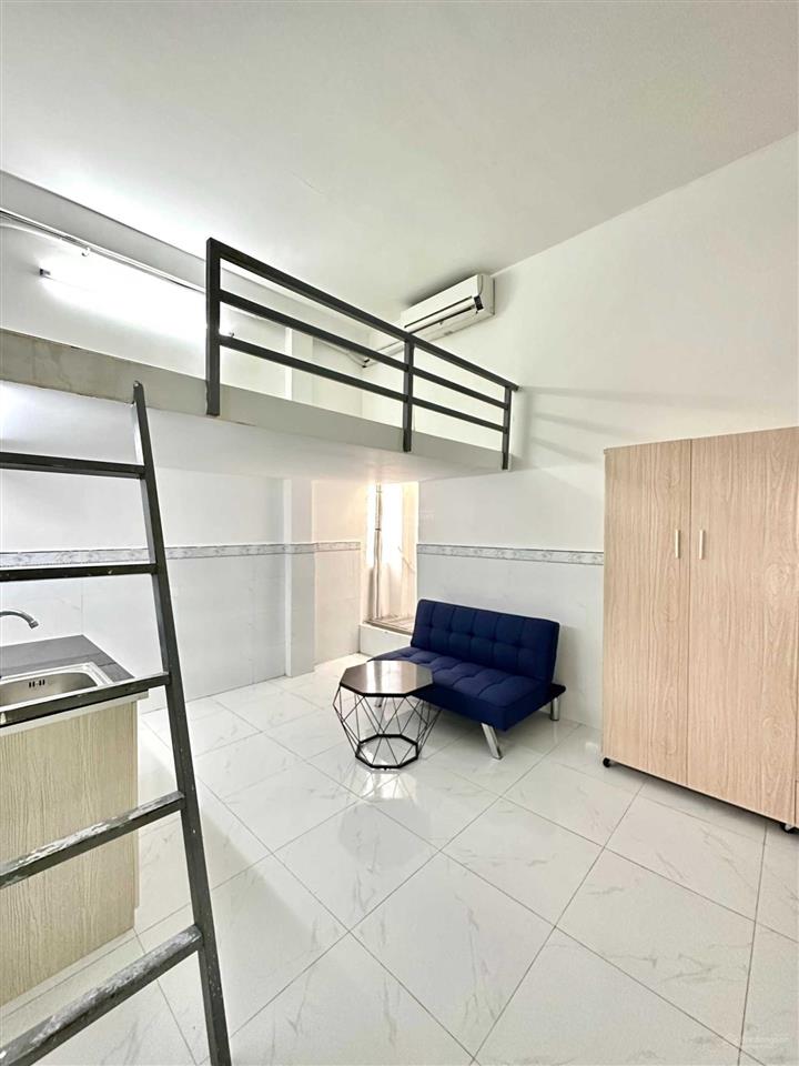 Phòng mới có gác, nội thất, rộng rãi, thoáng mát. gần bệnh viện 175 nguyễn kiệm