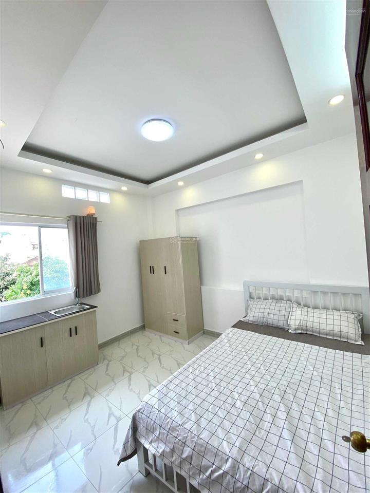 Phòng mới, giá rẻ, sẵn nội thất. thích quảng đức phú nhuận