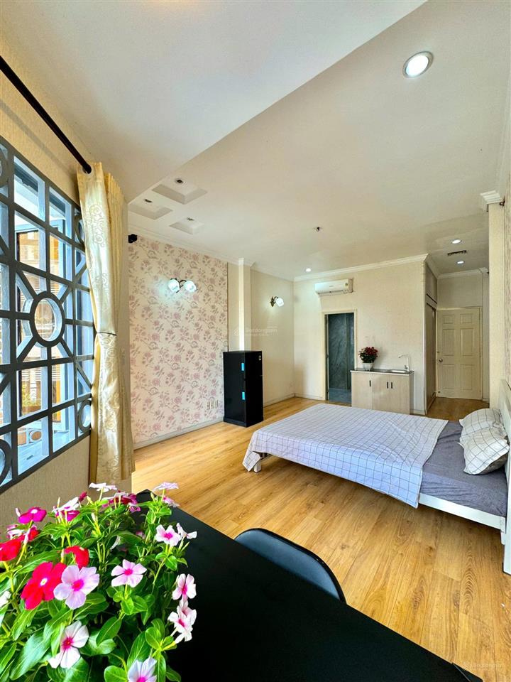 Phòng mới 100% vừa hoàn thiện. ngay nguyễn kiệm, nguyễn văn công