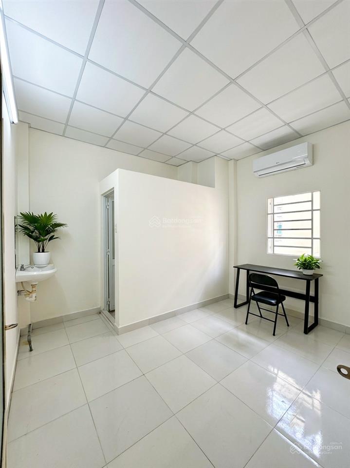 Phòng mini sạch sẽ, thoáng mát. đường thích quảng đức