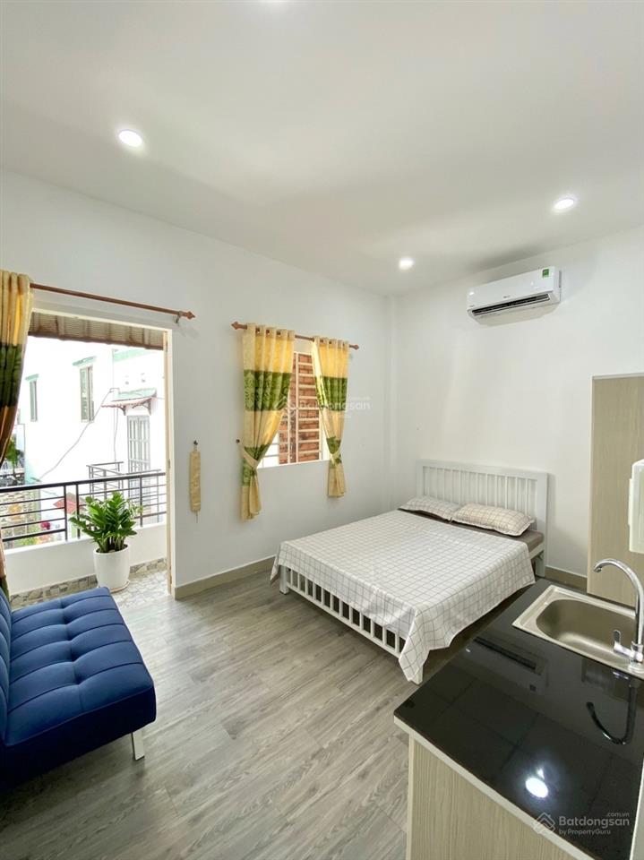 Phòng mới, giá rẻ, sẵn nội thất. ngay mặt tiền nguyễn thái sơn, sát vincom