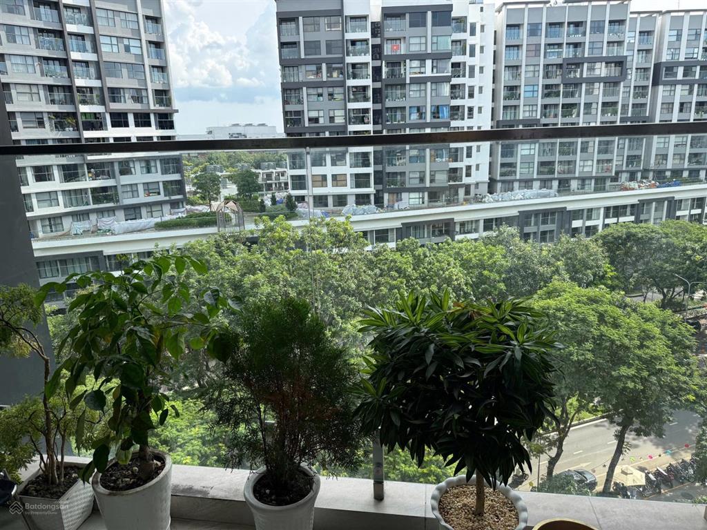 Căn 2pn full nội thất đẹp, xịn xò giá 7 tỷ 5(102%). view đại lộ , tầng đẹp, 2 ban công