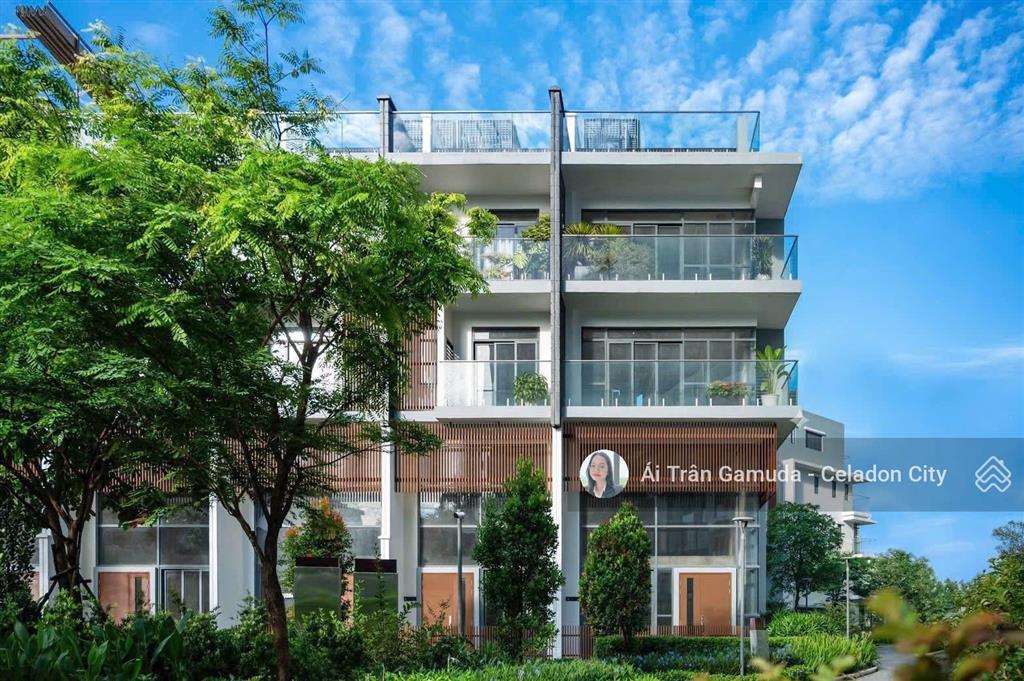 Bán căn glen celadon giá 21.7 tỷ nhận nhà. thanh toán nhanh tặng vàng, 3 năm phí ql. căn view hồ