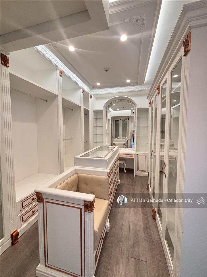 Căn đẹp ban công dài 6m full nt xịn sò. nhà ở được ngay. view hồ bơi tầng 11 đẹp. 3pn chuẩn đẹp