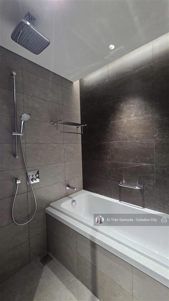 Ký hd trực tiếp cđt k sang nhượng 2pn 96m2 trả chậm 3 năm view đông nam