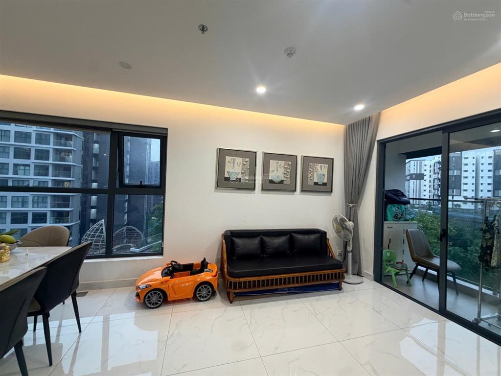 2pn alnata plus full nội thất. kèm ô xe 17tr. 85m2 rộng thoáng, mát mẻ