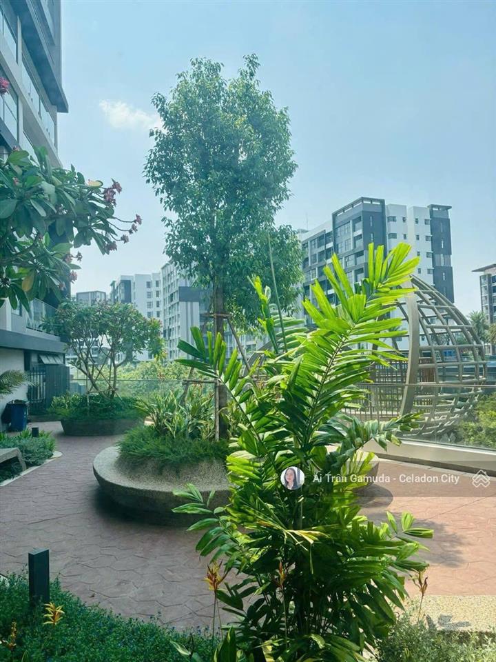 2pn trệt alnata plus ngay hồ bơi, tiện di chuyển. kèm ô xe 17tr. 88m2 rộng thoáng, mát mẻ