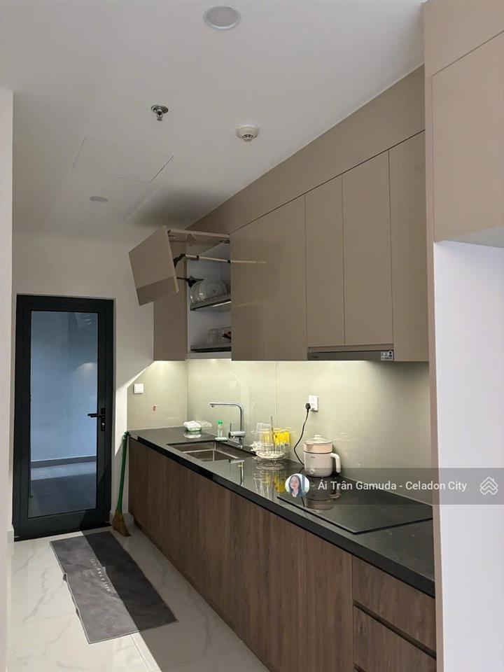 2pn trệt alnata plus ngay hồ bơi, tiện di chuyển. kèm ô xe 17tr. 88m2 rộng thoáng, mát mẻ