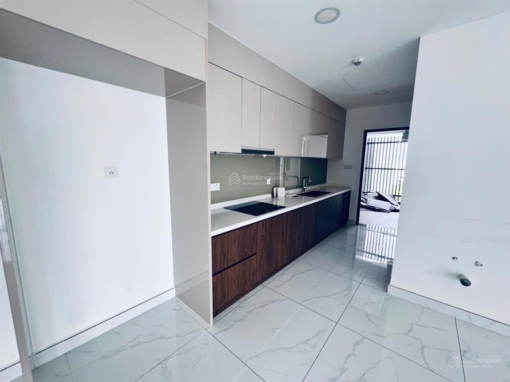 9,1 tỷ căn 3pn 141m2, giá tốt celadon, xem nhà được ngay