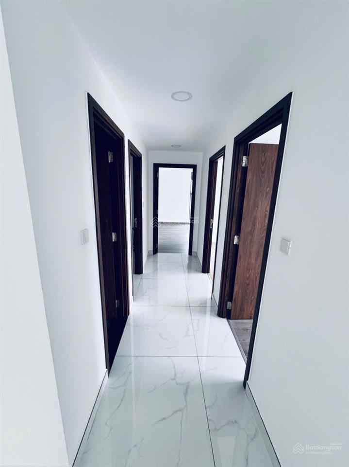 9,1 tỷ căn 3pn 141m2, giá tốt celadon, xem nhà được ngay