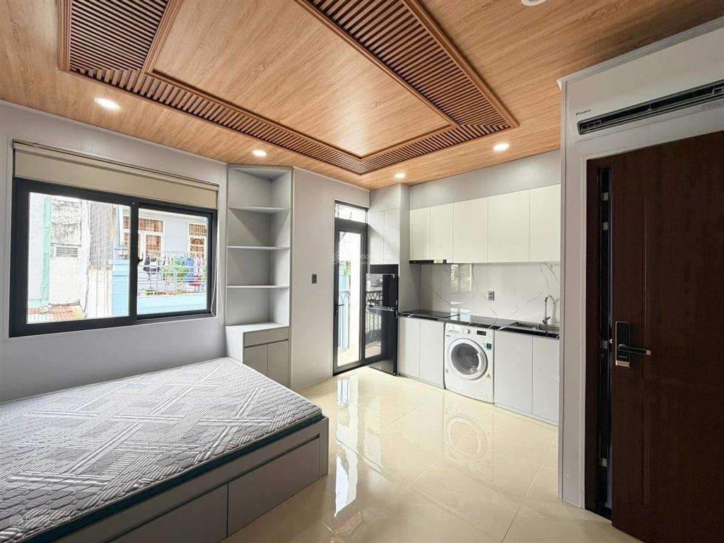 Tòa chdv cao cấp 6 tầng hxh 6m quận 3 hiện khai thác gần 100tr/th
