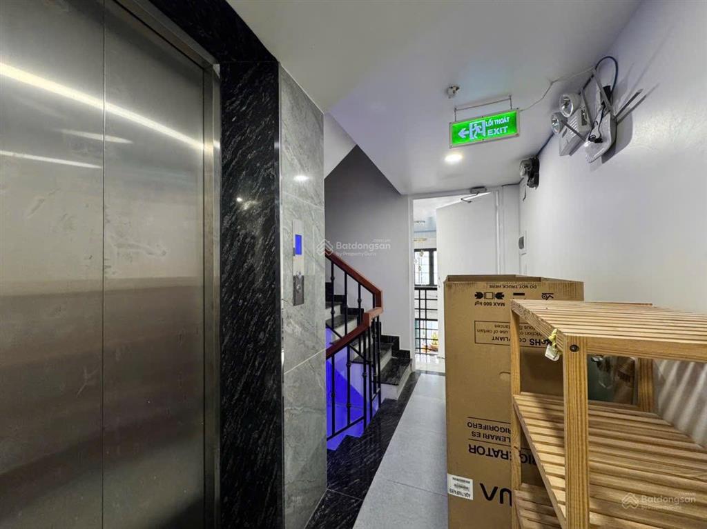 Chdv 5 lầu có thang máy, hxh thích quảng đức, dtcn 60m2 chỉ 8,85 tỷ