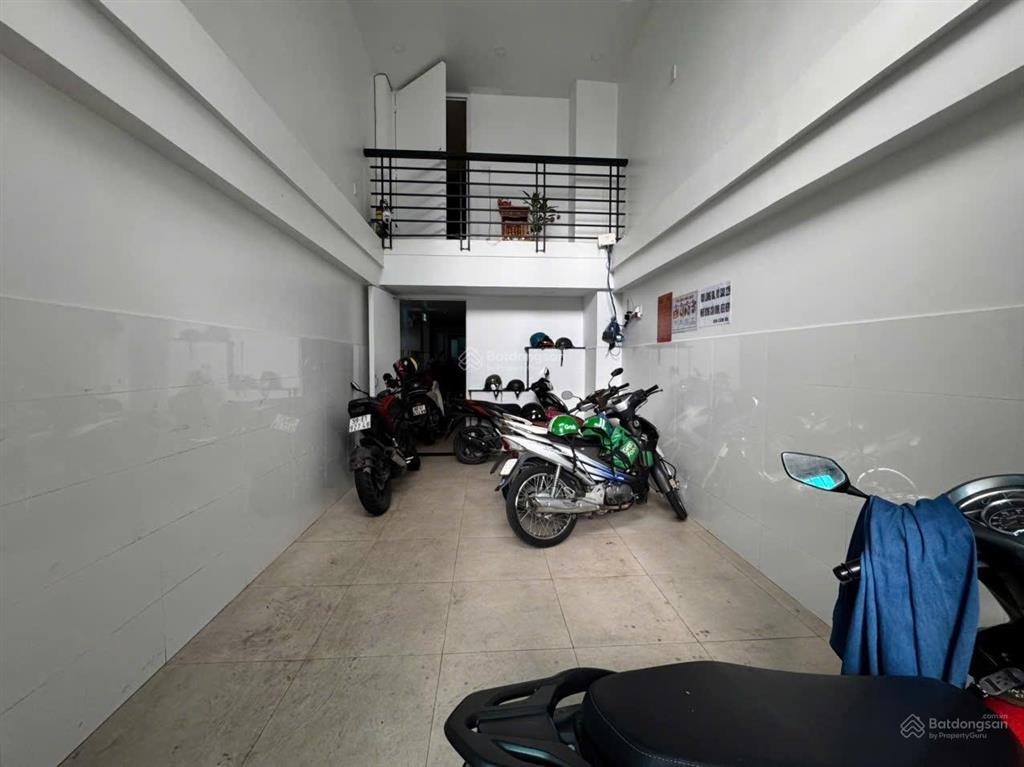 Chdv 5 lầu có thang máy, hxh thích quảng đức, dtcn 60m2 chỉ 8,85 tỷ