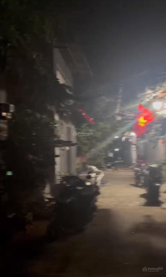 Kẹt tiền nh cần bán gấp lô đất qh khu dân cư hiện hữu vĩnh lộc a