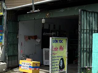 Bán gấp nhà mtkd ngay đoàn nguyên tuấn gần chợ hưng long.