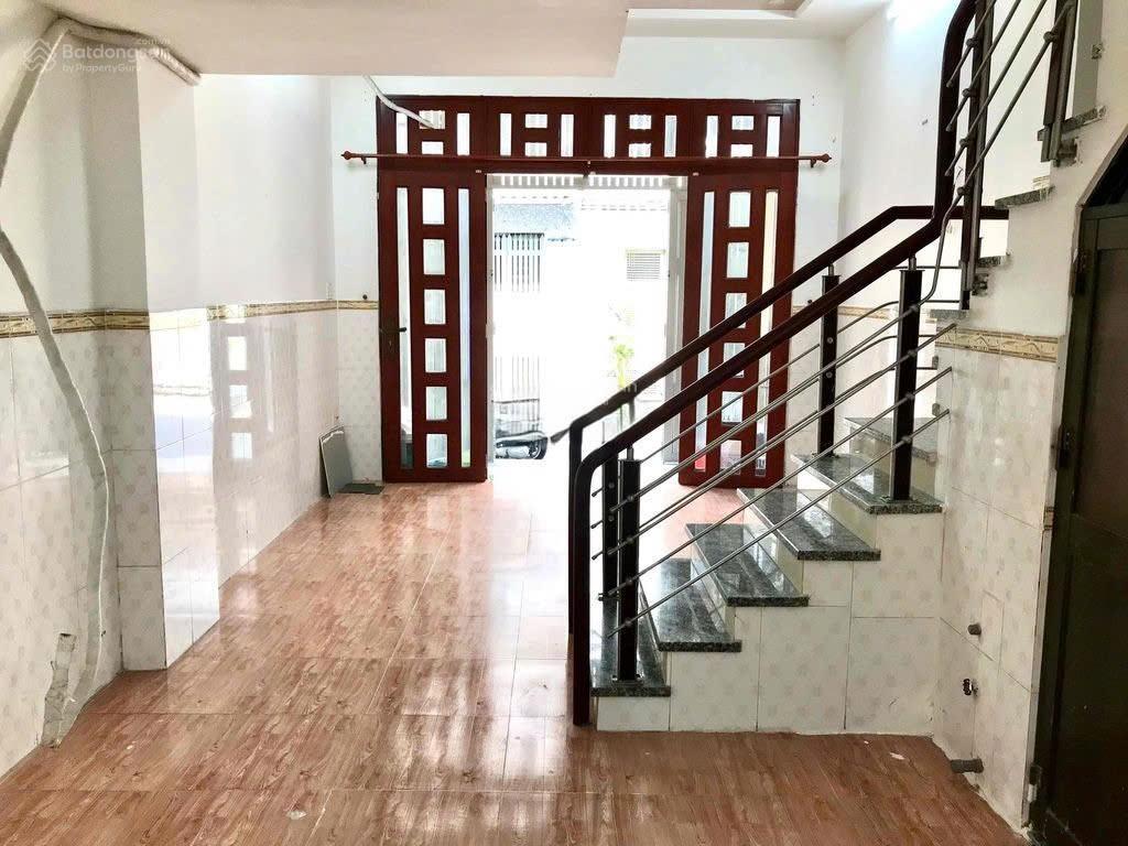 Cho thuê nhà nc hẻm 6m thông gần đh văn hiến, bv tân phú