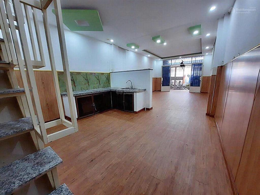 Bán nhà 1 lầu mới nguyễn sơn gần ngay thoại ngọc hầu và lũy bán bích.