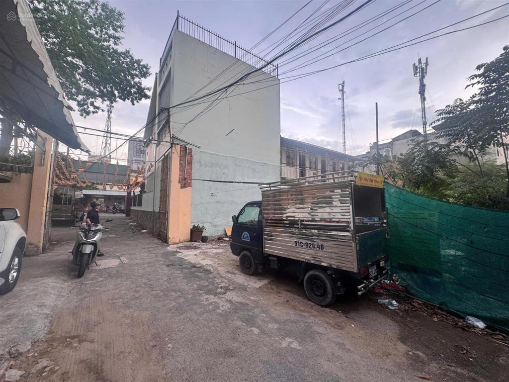 Cần bán gấp 600m² đường võ văn vân gần ngay chợ vĩnh lộc b