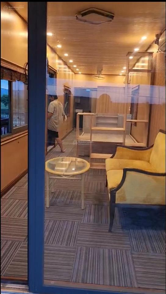 Cần bán gấp khu biệt thự nghỉ dưỡng đang vận hành kd gần chợ 30 hàm thuận