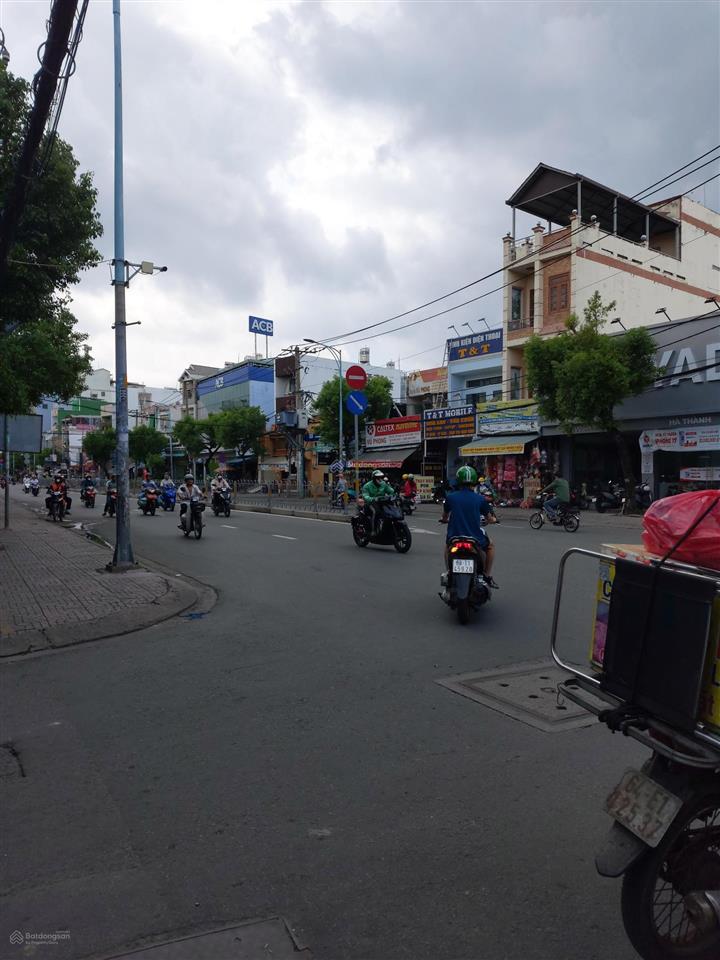 Bán nhà mtkd sầm uất sát ngay lê văn quới và ngã tư bốn xã, khu đông đúc