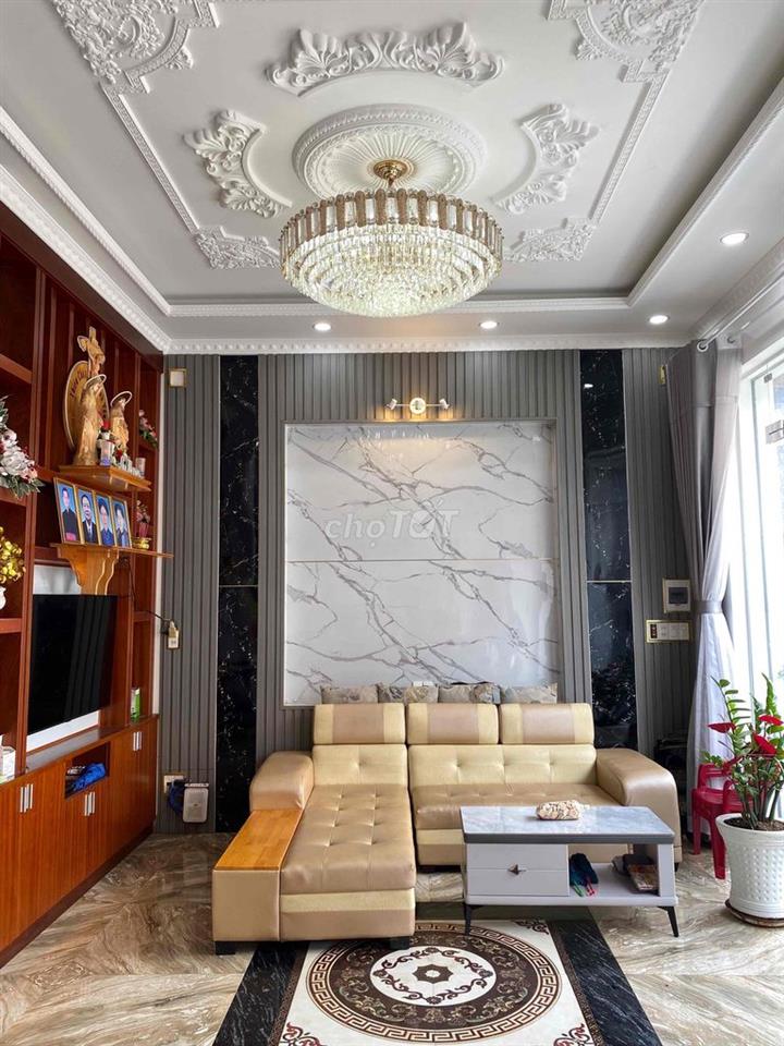 bán nhà đường Nguyễn khuyến