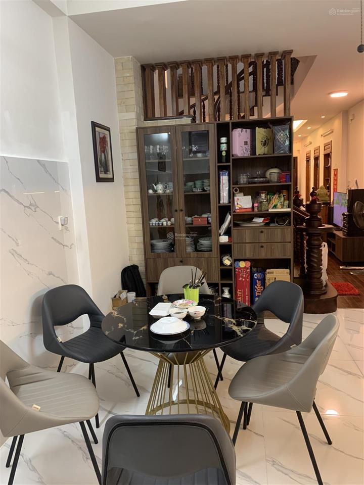Chính chủ cần bán nhà 1 trệt 2 lầu, ô tô đỗ trong nhà  đường 23 phường linh chiểu (p. thủ đức mới)