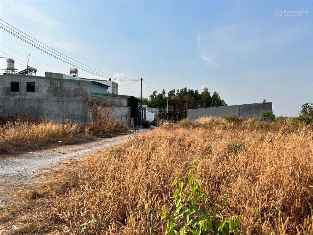 Bán 1060m2 đất ấp 1, tổ 9 xã thạnh phú, huyện vĩnh cửu.  em như 0908 978 ***