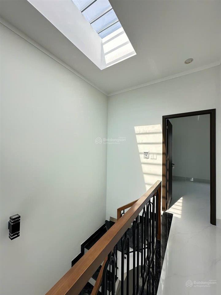 Cần bán căn nhà sổ riêng thổ cư ngay chợ cty changshinh, mới hoàn thiện, nội thất đầy đủ