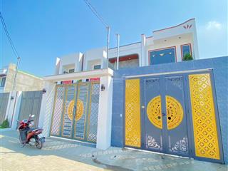 Nhà chủ hạ bán nhanh mới xây vì kẹt tiền, ngay ub thạnh phú, vị trí đẹp, đầy đủ tiện ích, shr